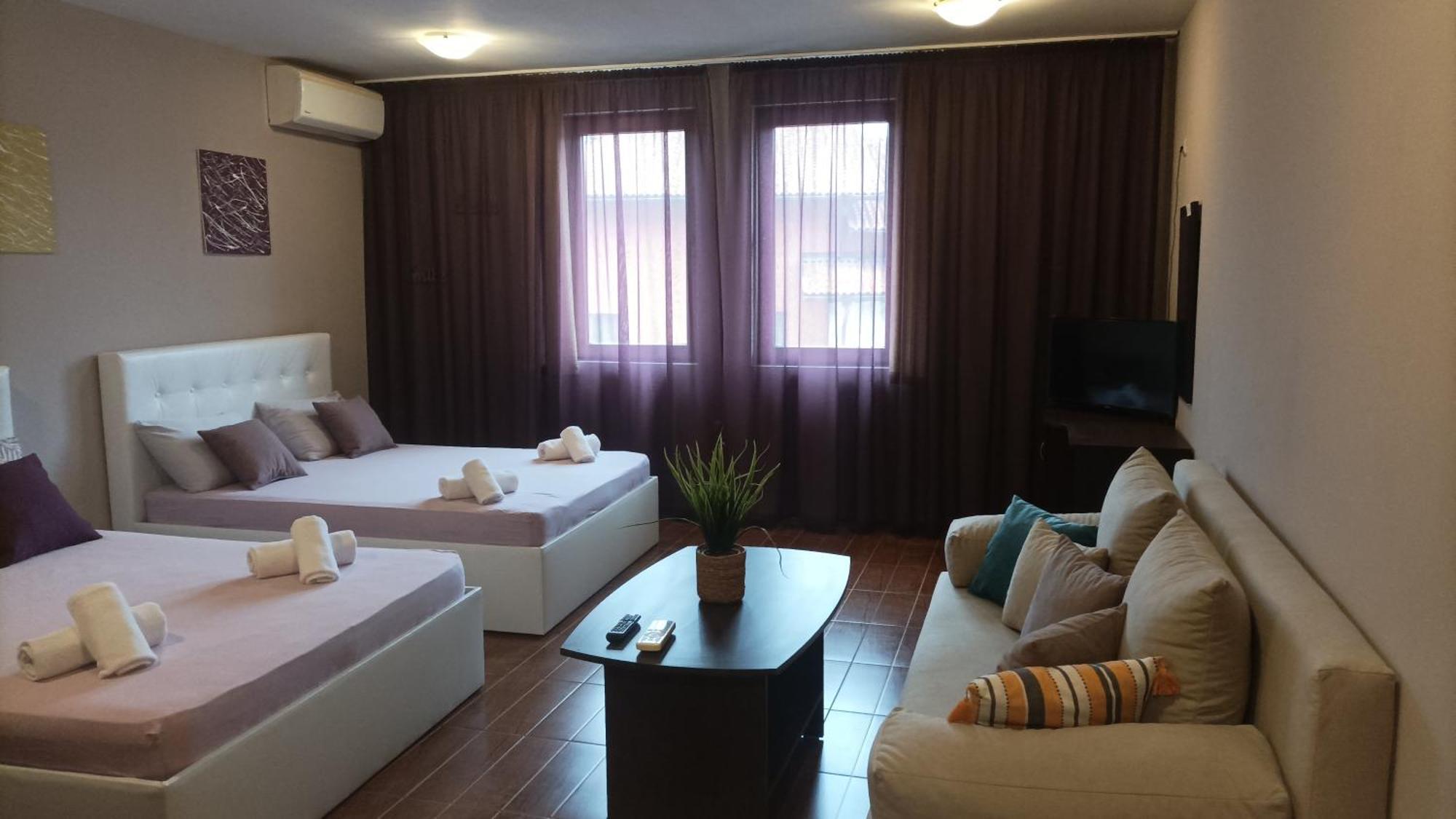 Fotiadis Boutique Rоомs&Studios Veliko Tarnovo Extérieur photo
