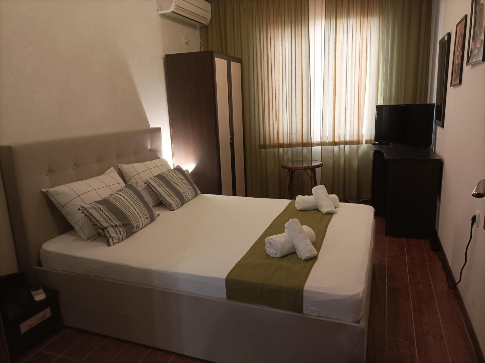 Fotiadis Boutique Rоомs&Studios Veliko Tarnovo Extérieur photo