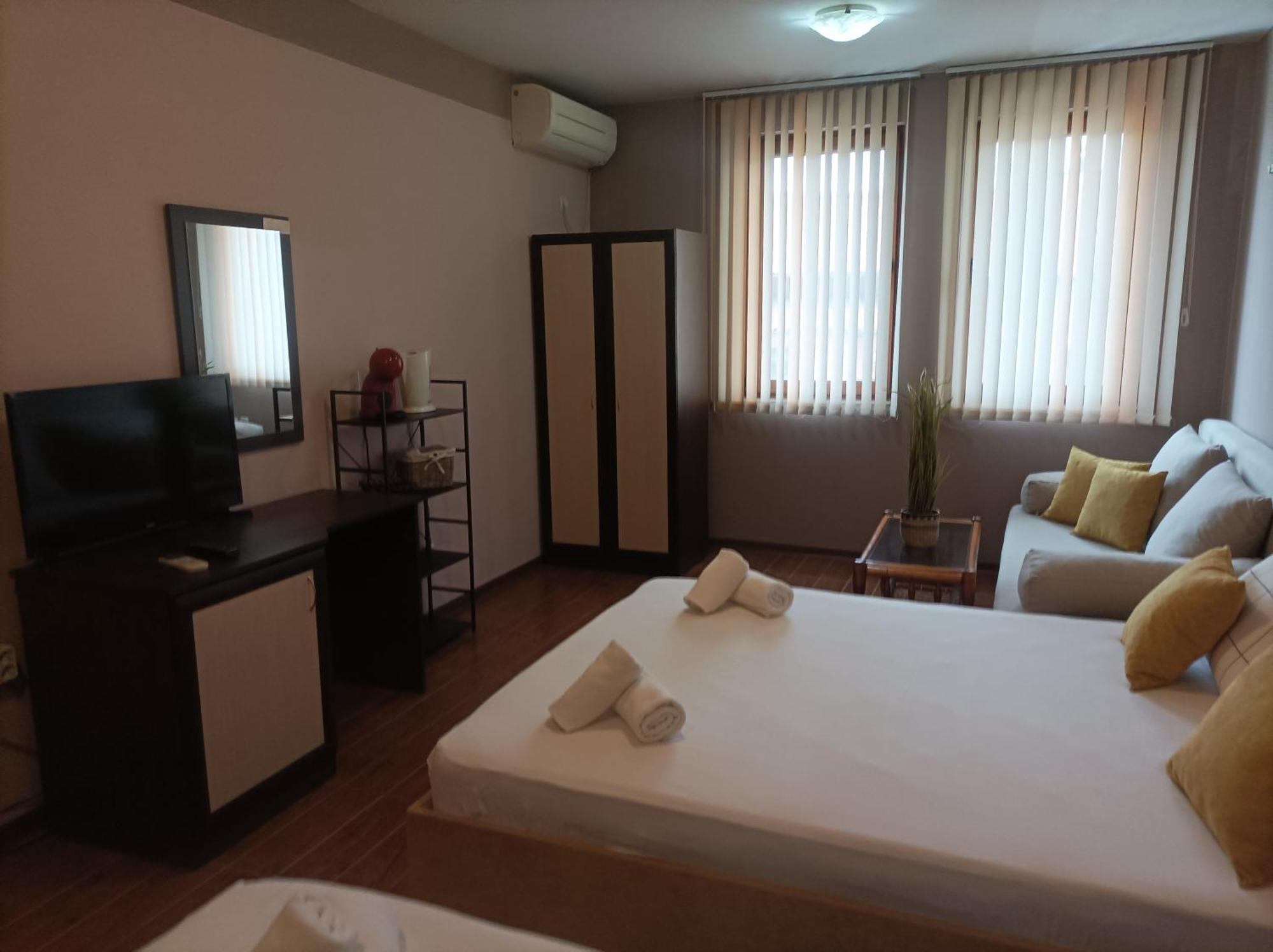 Fotiadis Boutique Rоомs&Studios Veliko Tarnovo Extérieur photo