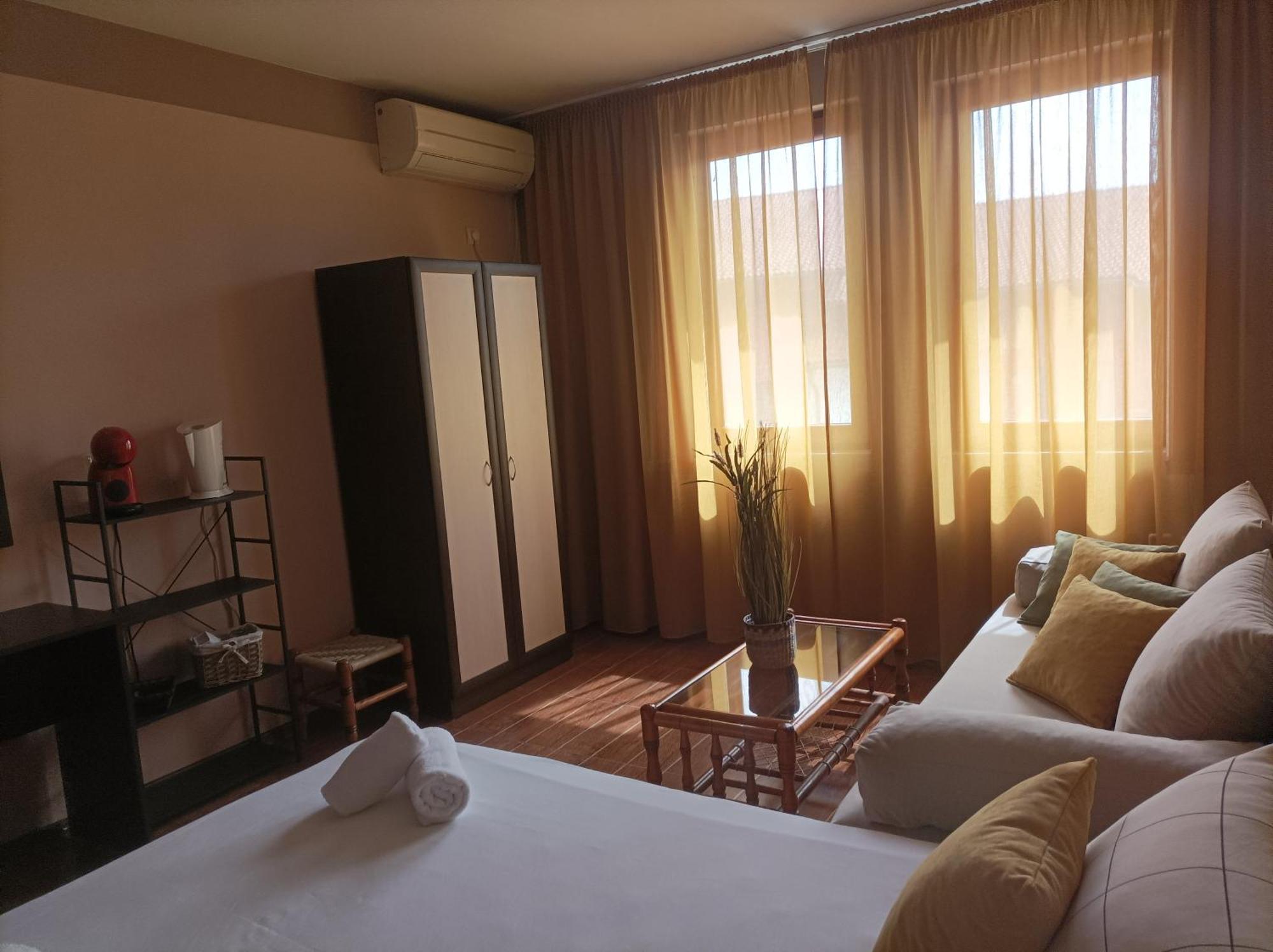 Fotiadis Boutique Rоомs&Studios Veliko Tarnovo Extérieur photo
