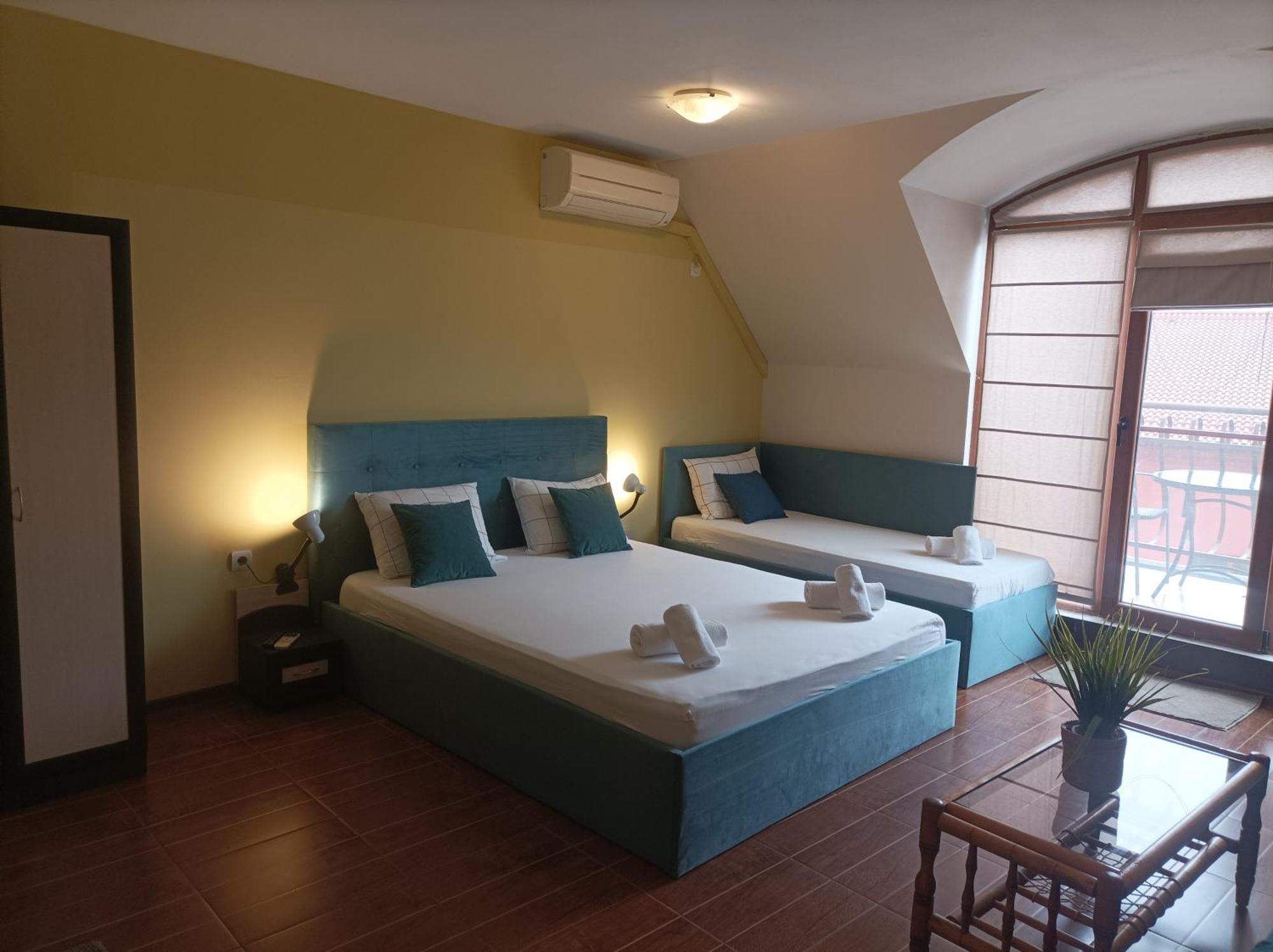 Fotiadis Boutique Rоомs&Studios Veliko Tarnovo Extérieur photo