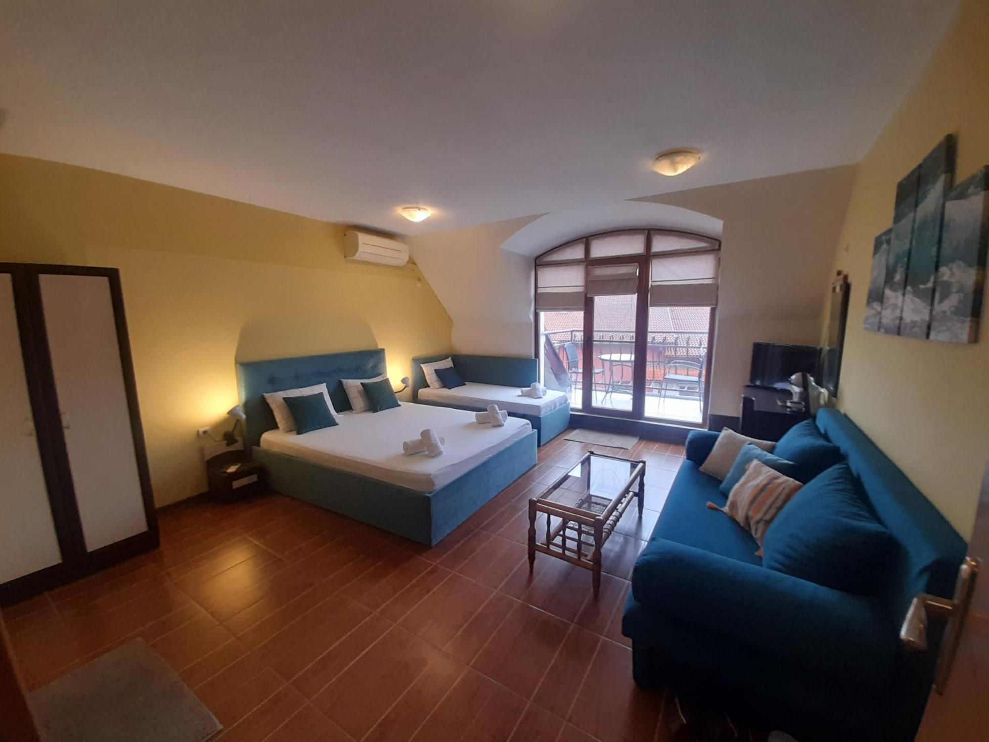 Fotiadis Boutique Rоомs&Studios Veliko Tarnovo Extérieur photo